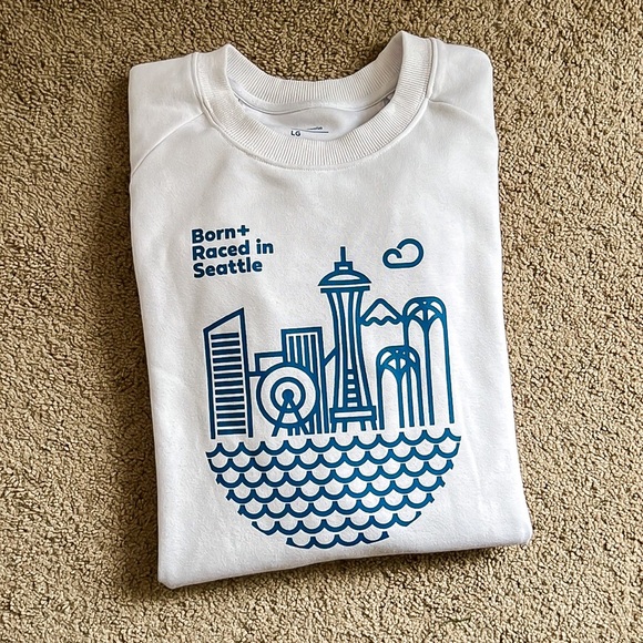 Oiselle Born and Raced Seattle White and Blue Crewneck Sweatshirt Womens Large - Picture 3 of 14
